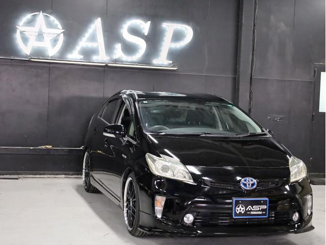 プリウス Ｓ　後期型　ワンオーナー車　ＡＭＥシュタイナー１９インチＡＷ　ローダウンサス　エアロパーツ　純正ＳＤナビ　地デジＴＶ　バックカメラ　スマートキー　ＨＩＤライト（11枚目）
