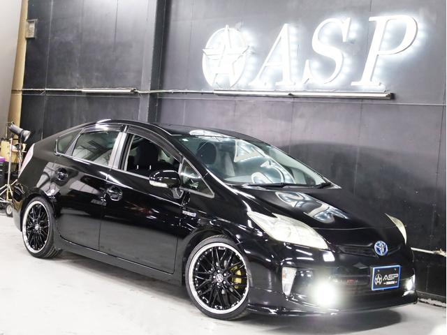 プリウス Ｓ　後期型　ワンオーナー車　ＡＭＥシュタイナー１９インチＡＷ　ローダウンサス　エアロパーツ　純正ＳＤナビ　地デジＴＶ　バックカメラ　スマートキー　ＨＩＤライト（16枚目）