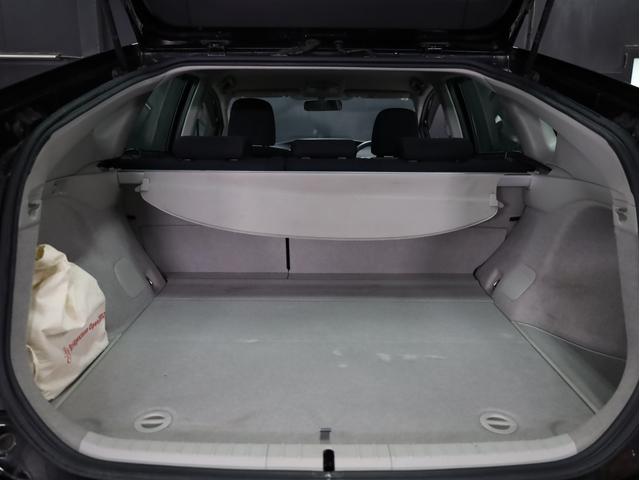 プリウス Ｓ　後期型　ワンオーナー車　ＡＭＥシュタイナー１９インチＡＷ　ローダウンサス　エアロパーツ　純正ＳＤナビ　地デジＴＶ　バックカメラ　スマートキー　ＨＩＤライト（42枚目）