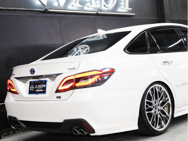 クラウンハイブリッド ＲＳアドバンス　白革エアーシート　Ｋｒａｎｚｅ２０インチＡＷ　新品ＴＥＩＮ車高調　モデリスタエアロ　ＬＥＤライト　純正メーカーナビ　地デジフルセグ　バックカメラ　スマートキー　クリアランスソナー（19枚目）