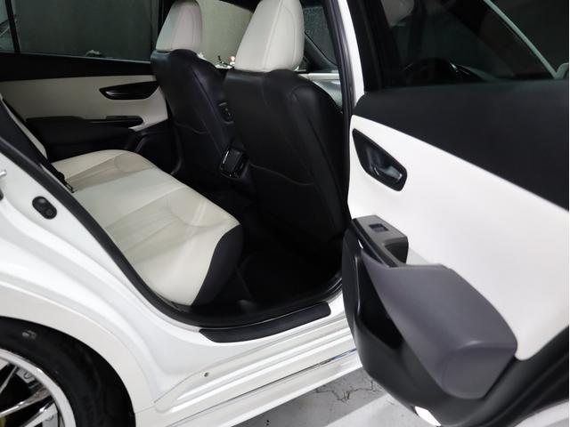 クラウンハイブリッド ＲＳアドバンス　白革エアーシート　Ｋｒａｎｚｅ２０インチＡＷ　新品ＴＥＩＮ車高調　モデリスタエアロ　ＬＥＤライト　純正メーカーナビ　地デジフルセグ　バックカメラ　スマートキー　クリアランスソナー（46枚目）