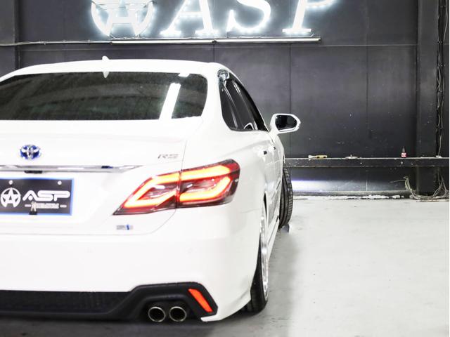 クラウンハイブリッド ＲＳアドバンス　白革エアーシート　Ｋｒａｎｚｅ２０インチＡＷ　新品ＴＥＩＮ車高調　モデリスタエアロ　ＬＥＤライト　純正メーカーナビ　地デジフルセグ　バックカメラ　スマートキー　クリアランスソナー（54枚目）