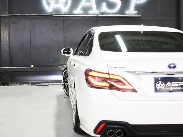 クラウンハイブリッド ＲＳアドバンス　白革エアーシート　Ｋｒａｎｚｅ２０インチＡＷ　新品ＴＥＩＮ車高調　モデリスタエアロ　ＬＥＤライト　純正メーカーナビ　地デジフルセグ　バックカメラ　スマートキー　クリアランスソナー（55枚目）