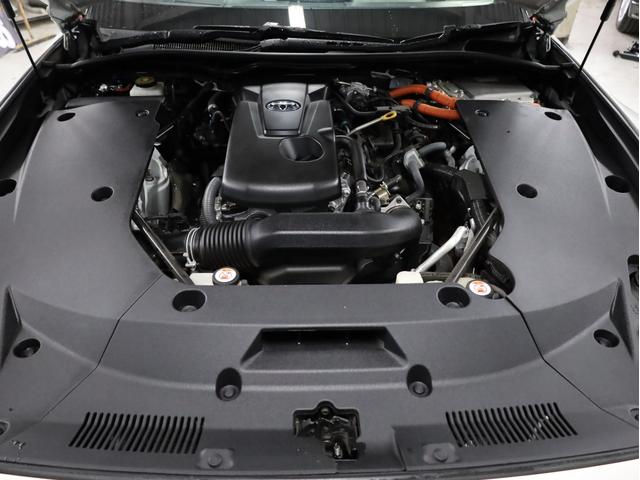 クラウンハイブリッド ＲＳアドバンス　白革エアーシート　Ｋｒａｎｚｅ２０インチＡＷ　新品ＴＥＩＮ車高調　モデリスタエアロ　ＬＥＤライト　純正メーカーナビ　地デジフルセグ　バックカメラ　スマートキー　クリアランスソナー（57枚目）