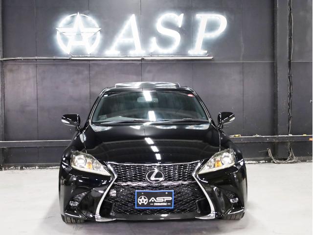 IS IS250 Fスポーツ サンルーフ ブラックハーフレザー シートヒーター スピンドルバンパー AMEシュタイナー20インチAW 新品フルタップ車高調 純正メーカーナビ 地デジフルセグ バックカメラ スマートキー パドルシフト(9枚目)