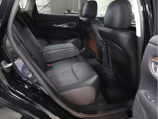 フーガ ２５０ＧＴ　Ａパッケージ　ブラックハーフレザー　ＯＰエアロバンパー　ＲＡＹＳホムラ２０インチＡＷ　新品フルタップ車高調　純正メーカーナビ　地デジフルセグ　バックカメラ　スマートキー　パワーシート（36枚目）