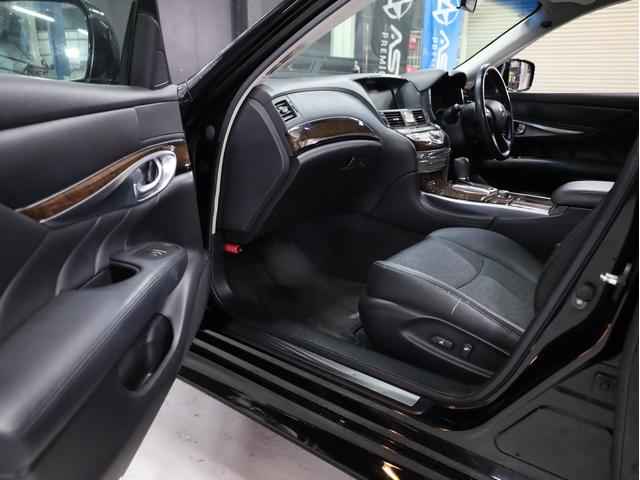 フーガ ２５０ＧＴ　Ａパッケージ　ブラックハーフレザー　ＯＰエアロバンパー　ＲＡＹＳホムラ２０インチＡＷ　新品フルタップ車高調　純正メーカーナビ　地デジフルセグ　バックカメラ　スマートキー　パワーシート（47枚目）