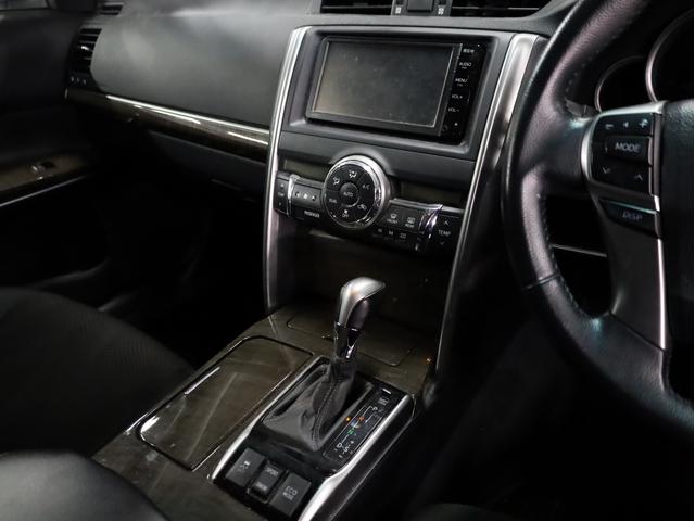 マークＸ ２５０Ｇ　Ｇ’ｓ仕様バンパー　ＢＡＤＸロクサーニ２０インチＡＷ　新品フルタップ車高調　純正ＳＤナビ　地デジＴＶ　バックカメラ　スマートキー　パワーシート　ＨＩＤライト（42枚目）