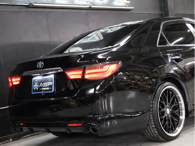 マークＸ ２５０Ｇ　リラックスセレ・ブラックレザーリミテッド　ＲＤＳ仕様　ＢＡＤＸロクサーニ２０インチＡＷ　ローダウン　社外エアロパーツ　ＬＥＤヘッドライト　ブラックレザーシートヒータ　純正ＳＤナビ　地デジフルセグ　バックカメラ　スマートキー　パワーシート（19枚目）