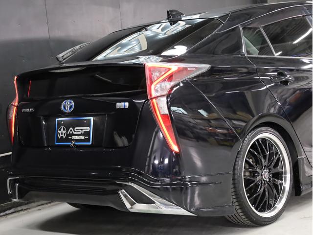 プリウス S アルパインビッグXナビ BADXロクサーニ19インチAW ローダウン フルエアロ LEDヘッドライト 地デジフルセグ バックカメラ スマートキー(19枚目)