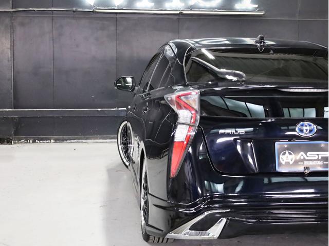 プリウス S アルパインビッグXナビ BADXロクサーニ19インチAW ローダウン フルエアロ LEDヘッドライト 地デジフルセグ バックカメラ スマートキー(54枚目)