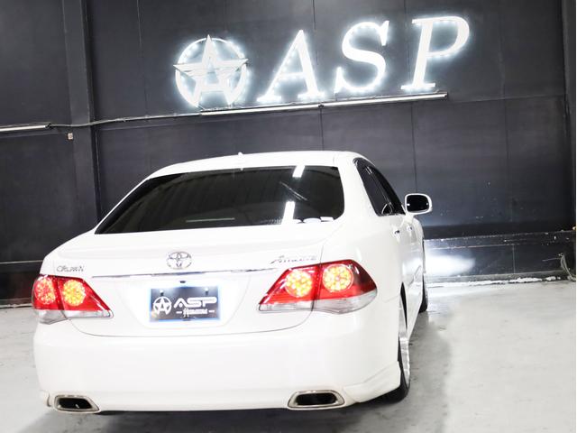 クラウン 2.5アスリート プレミアムエディション 後期型 黒革エアーシート AMEシュタイナー19インチAW 新品フルタップ車高調 エアロパーツ 純正メーカーナビ 地デジフルセグ バックカメラ スマートキー パワーシート HIDライト(24枚目)