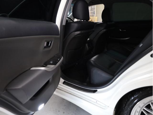 クラウン 2.5アスリート プレミアムエディション 後期型 黒革エアーシート AMEシュタイナー19インチAW 新品フルタップ車高調 エアロパーツ 純正メーカーナビ 地デジフルセグ バックカメラ スマートキー パワーシート HIDライト(46枚目)