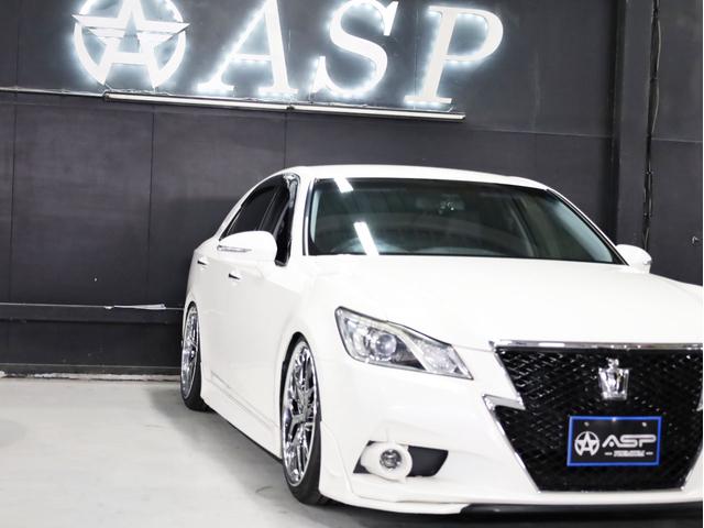 クラウン アスリートＳ　Ｋｒａｎｚｅ２０インチＷ　新品フルタップ車高調　ＴＲＤエアロ　純正メーカーナビ　地デジフルセグ　バックカメラ　スマートキー　パワーシート　ＨＩＤライト　黒革調シートカバー（12枚目）
