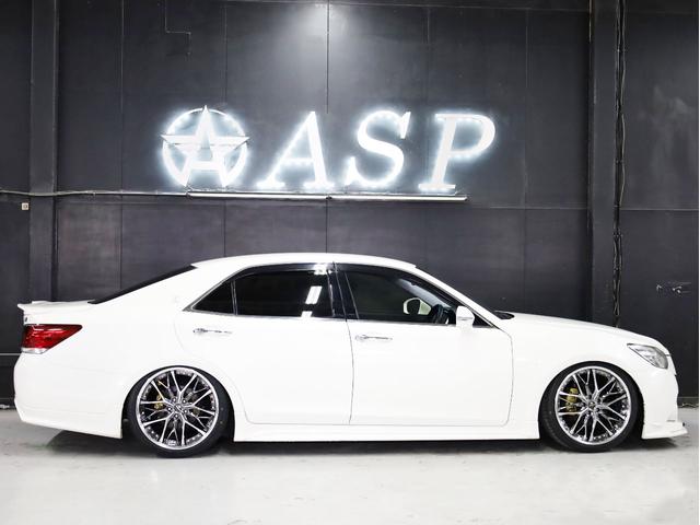 クラウン アスリートＳ　Ｋｒａｎｚｅ２０インチＷ　新品フルタップ車高調　ＴＲＤエアロ　純正メーカーナビ　地デジフルセグ　バックカメラ　スマートキー　パワーシート　ＨＩＤライト　黒革調シートカバー（15枚目）