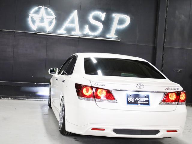 クラウン アスリートＳ　Ｋｒａｎｚｅ２０インチＷ　新品フルタップ車高調　ＴＲＤエアロ　純正メーカーナビ　地デジフルセグ　バックカメラ　スマートキー　パワーシート　ＨＩＤライト　黒革調シートカバー（25枚目）