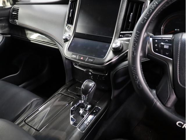 クラウン アスリートＳ　Ｋｒａｎｚｅ２０インチＷ　新品フルタップ車高調　ＴＲＤエアロ　純正メーカーナビ　地デジフルセグ　バックカメラ　スマートキー　パワーシート　ＨＩＤライト　黒革調シートカバー（42枚目）