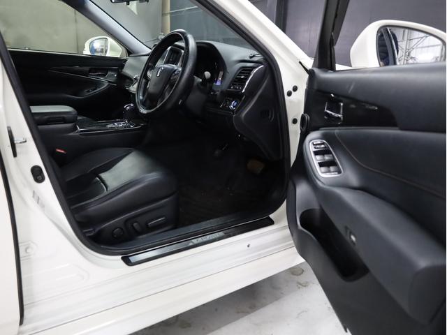 クラウン アスリートＳ　Ｋｒａｎｚｅ２０インチＷ　新品フルタップ車高調　ＴＲＤエアロ　純正メーカーナビ　地デジフルセグ　バックカメラ　スマートキー　パワーシート　ＨＩＤライト　黒革調シートカバー（44枚目）