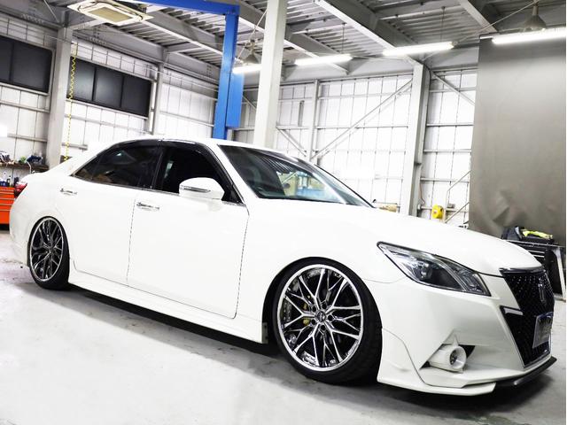 クラウン アスリートＳ　Ｋｒａｎｚｅ２０インチＷ　新品フルタップ車高調　ＴＲＤエアロ　純正メーカーナビ　地デジフルセグ　バックカメラ　スマートキー　パワーシート　ＨＩＤライト　黒革調シートカバー（50枚目）