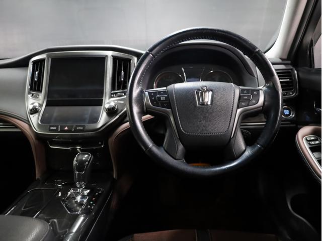 クラウン アスリートＳ　ＷＯＲＫシュヴァート２０インチＡＷ　新品フルタップ車高調　エアロパーツ　純正メーカーナビ　地デジフルセグ　バックカメラ　スマートキー　パワーシート　ＨＩＤライト　クルーズコントロール（32枚目）