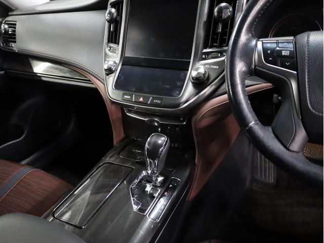 クラウン アスリートＳ　ＷＯＲＫシュヴァート２０インチＡＷ　新品フルタップ車高調　エアロパーツ　純正メーカーナビ　地デジフルセグ　バックカメラ　スマートキー　パワーシート　クルーズコントロール（41枚目）