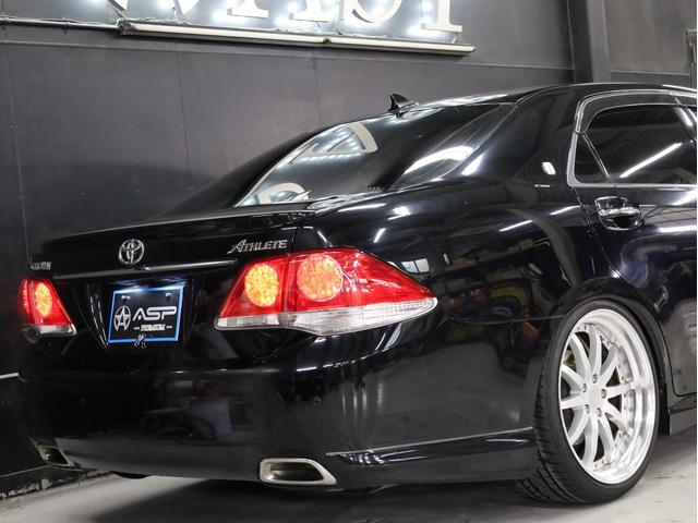 クラウン アスリート　ＷＯＲＫグノーシス２０インチＡＷ　新品フルタップ車高調　エアロパーツ　純正メーカーナビ　地デジフルセグ　バックカメラ　スマートキー　パワーシート　ＨＩＤライト　クルーズコントロール（19枚目）