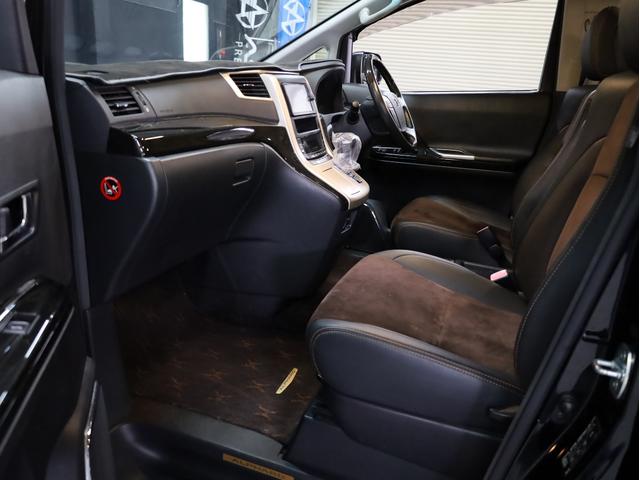 アルファード ２４０Ｓ　タイプゴールド　後期型　両側自動スライドドア　ＢＡＤＸロクサーニ２０インチＡＷ　ローダウン　モデリスタエアロ　純正ＳＤナビ　地デジフルセグ　バックカメラ　スマートキー　ＨＩＤライト　クリアランスソナー（31枚目）