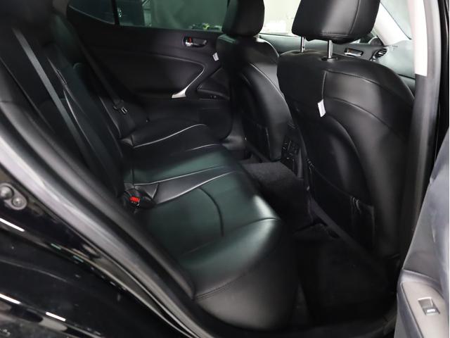 ＩＳ ＩＳ２５０　ＥＳＴＡＴＵＳ２０インチＡＷ　ローダウン　スピンドルバンパー　三眼ヘッドライト　純正メーカーナビ　地デジフルセグ　バックカメラ　スマートキー　パワーシート　パドルシフト（35枚目）