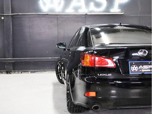 ＩＳ ＩＳ２５０　ＥＳＴＡＴＵＳ２０インチＡＷ　ローダウン　スピンドルバンパー　三眼ヘッドライト　純正メーカーナビ　地デジフルセグ　バックカメラ　スマートキー　パワーシート　パドルシフト（52枚目）