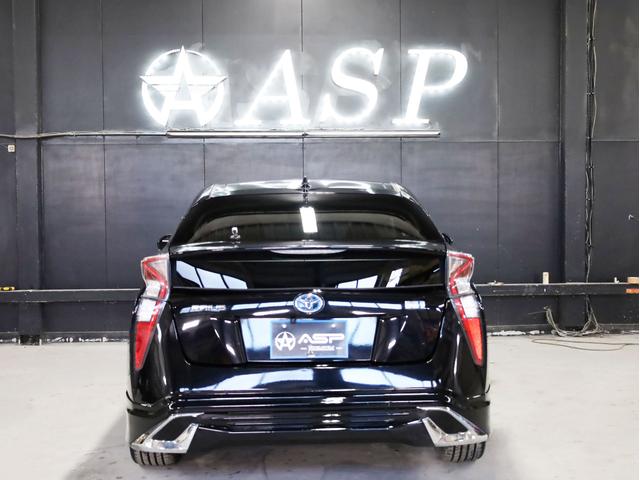 プリウス Ｓ　アネーロコラソン１９インチＡＷ　フルエアロ　ローダウン　純正ＳＤナビ　地デジフルセグ　バックカメラ　スマートキー　ＬＥＤヘッドライト（22枚目）