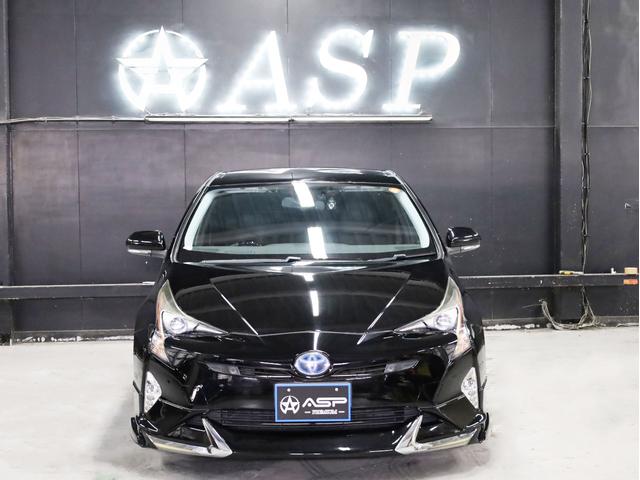 プリウス Ａ　ＢＡＤＸロクサーニ１９インチＡＷ　ローダウンサス　フルエアロ　純正９インチＳＤナビ　地デジフルセグ　バックカメラ　スマートキー　クリアランスソナー　レーダークルーズ　ＬＥＤヘッドライト（9枚目）