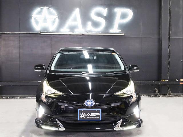 プリウス Ａ　ＢＡＤＸロクサーニ１９インチＡＷ　ローダウンサス　フルエアロ　純正９インチＳＤナビ　地デジフルセグ　バックカメラ　スマートキー　クリアランスソナー　レーダークルーズ　ＬＥＤヘッドライト（10枚目）