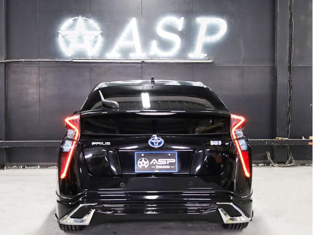 プリウス Ａ　ＢＡＤＸロクサーニ１９インチＡＷ　ローダウンサス　フルエアロ　純正９インチＳＤナビ　地デジフルセグ　バックカメラ　スマートキー　クリアランスソナー　レーダークルーズ　ＬＥＤヘッドライト（22枚目）