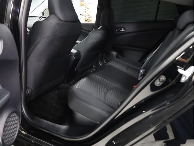 プリウス Ａ　ＢＡＤＸロクサーニ１９インチＡＷ　ローダウンサス　フルエアロ　純正９インチＳＤナビ　地デジフルセグ　バックカメラ　スマートキー　クリアランスソナー　レーダークルーズ　ＬＥＤヘッドライト（34枚目）