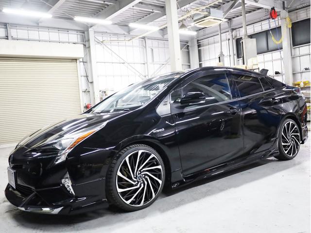 プリウス Ａ　ＢＡＤＸロクサーニ１９インチＡＷ　ローダウンサス　フルエアロ　純正９インチＳＤナビ　地デジフルセグ　バックカメラ　スマートキー　クリアランスソナー　レーダークルーズ　ＬＥＤヘッドライト（51枚目）