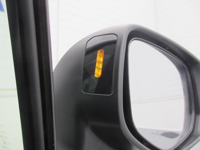 レヴォーグ ＧＴ　ＥＸアイサイトＸ搭載車　ナビ　３方向カメラ　ＥＴＣ２０　２年間走行距離無制限部分保証付き　　ワンオーナー　新世代アイサイト＆アイサイトＸ搭載　障害物センサー　衝突被害＆後退時被害軽減ブレーキ　後側方警戒＆停止保持システム　パワーシート　　ナビ　ＥＴＣ２．０（17枚目）