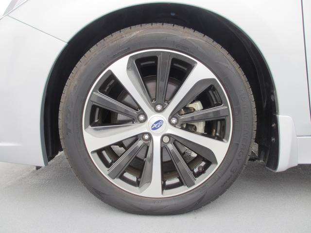 レガシィＢ４ リミテッド　アイサイト３搭載車　８インチナビ　バックカメラ　１年間走行距離無制限部分保証付き　ワンオーナー　アイサイト３搭載　衝突被害軽減ブレーキ　パナソニック製８インチナビ　バックカメラ　レザーシート　シートヒーター　電動パワーシート　　ヒルホールドスタート（65枚目）