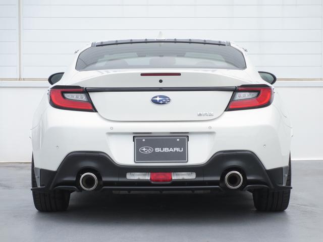 ＢＲＺ Ｓ　ＳＴＩ製フルエアロ付き　ナビ　バックカメラ　ＥＴＣ２．０　２年間走行距離無制限部分保証付き　ワンオーナー　アイサイト３搭載車　衝突被害＆後退時被害軽減ブレーキ　後側方警戒システム　カロッツェリアメモリー９インチナビ　バックカメラ　ＥＴＣ２．０　シートヒーター（5枚目）