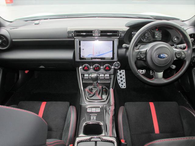 ＢＲＺ Ｓ　ＳＴＩ製フルエアロ付き　ナビ　バックカメラ　ＥＴＣ２．０　２年間走行距離無制限部分保証付き　ワンオーナー　アイサイト３搭載車　衝突被害＆後退時被害軽減ブレーキ　後側方警戒システム　カロッツェリアメモリー９インチナビ　バックカメラ　ＥＴＣ２．０　シートヒーター（6枚目）