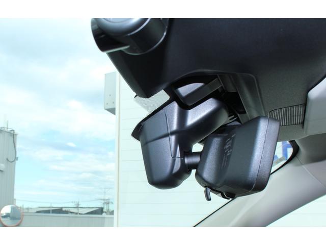 フォレスター スポーツ 新世代アイサイト搭載車 ダイアトーン8インチナビ 2年間走行距離無制限部分保証付 ワンオーナ パワーリヤゲート スマートリヤビューミラー ダイアトーン8インチナビ 3方向カメラ ETC2.0 ドライブレコーダー ルーフレール レザー&アルカンターラ(17枚目)