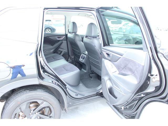 フォレスター スポーツ 新世代アイサイト搭載車 ダイアトーン8インチナビ 2年間走行距離無制限部分保証付 ワンオーナ パワーリヤゲート スマートリヤビューミラー ダイアトーン8インチナビ 3方向カメラ ETC2.0 ドライブレコーダー ルーフレール レザー&アルカンターラ(46枚目)