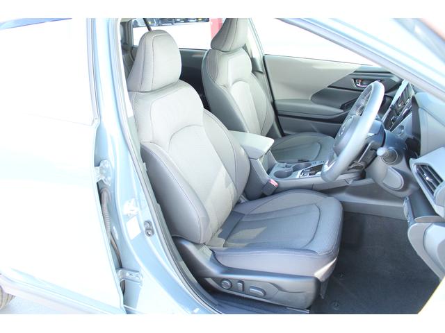 クロストレック リミテッド新世代アイサイト　ナビ　全方位カメラ　ＥＴＣ２．０　２年間走行距離無制限部分保証付　ワンオーナ　新世代アイサイト（３眼カメラタイプ）　衝突被害＆後退時被害軽減ブレーキ　後側方警戒＆停止保持システム　ナビ　全方位カメラ　ＥＴＣ２．０　前後２カメラドラレコ（24枚目）