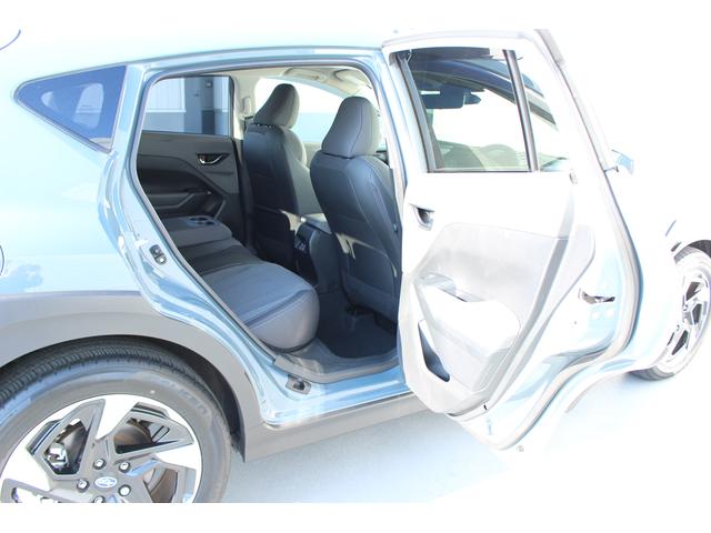 クロストレック リミテッド新世代アイサイト　ナビ　全方位カメラ　ＥＴＣ２．０　２年間走行距離無制限部分保証付　ワンオーナ　新世代アイサイト（３眼カメラタイプ）　衝突被害＆後退時被害軽減ブレーキ　後側方警戒＆停止保持システム　ナビ　全方位カメラ　ＥＴＣ２．０　前後２カメラドラレコ（30枚目）