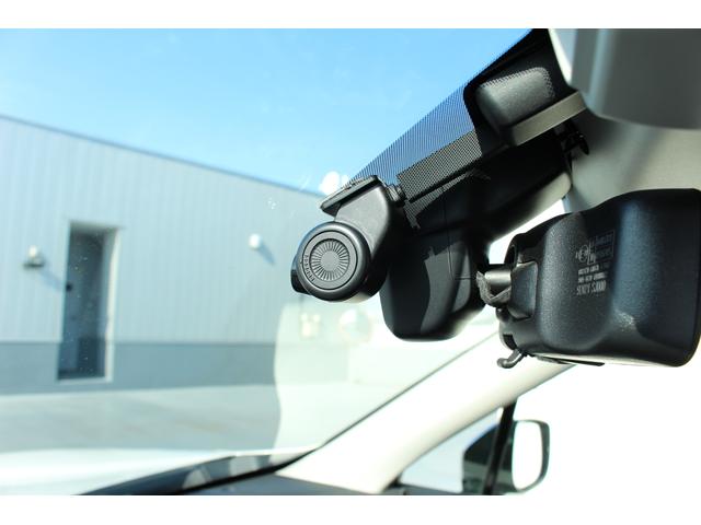 フォレスター アドバンス アイサイト3 ナビ 3方向カメラ ETC2.0 2年間走行距離無制限部分保証付き ワンオーナー アイサイト3搭載車 衝突被害&後退時被害軽減ブレーキ 後側方警戒&停止保持システム Xモード スマートリヤビューミラー パワーリヤゲート 後席用モニター(18枚目)