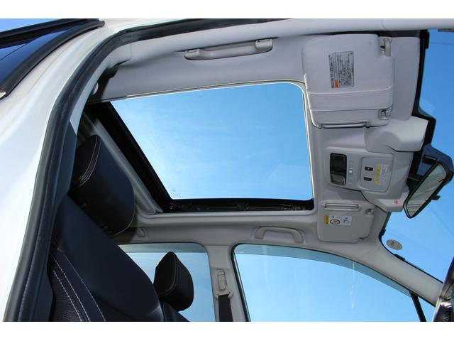 フォレスター 2.0XTアイサイト2搭載 サンルール ナビ バックカメラ 1年間走行距離無制限部分保証付き ワンオーナ サンルーフ アイサイト2搭載 衝突被害軽減ブレーキ ナビ バックカメラ ETC2.0 Xモード パワーシート シートヒーター 2Lハイパワーターボエンジン(16枚目)