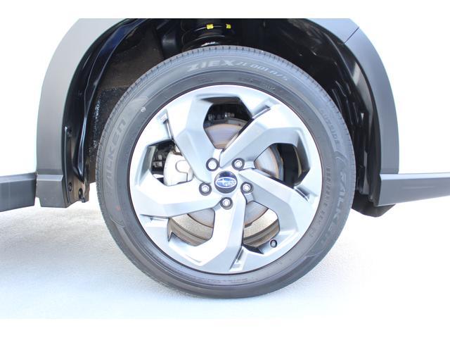 フォレスター ＳＴＩスポーツ　新世代アイサイト　ナビ　３方向カメラ　ＥＴＣ　２年間走行距離無制限部分保証付　ワンオーナ　新世代アイサイト　衝突被害＆後退時被害軽減ブレーキ　後側方警戒＆停止保持システム　ナビ　３方向カメラ　ＥＴＣ２．０　パワーリヤゲート　スマートリヤビューミラ（7枚目）