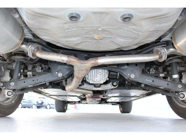 フォレスター ＳＴＩスポーツ　新世代アイサイト　ナビ　３方向カメラ　ＥＴＣ　２年間走行距離無制限部分保証付　ワンオーナ　新世代アイサイト　衝突被害＆後退時被害軽減ブレーキ　後側方警戒＆停止保持システム　ナビ　３方向カメラ　ＥＴＣ２．０　パワーリヤゲート　スマートリヤビューミラ（9枚目）