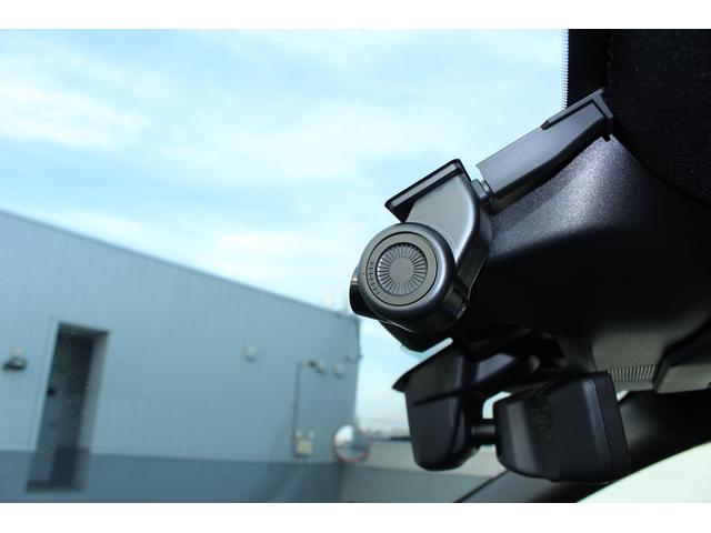 フォレスター ＳＴＩスポーツ　新世代アイサイト　ナビ　３方向カメラ　ＥＴＣ　２年間走行距離無制限部分保証付　ワンオーナ　新世代アイサイト　衝突被害＆後退時被害軽減ブレーキ　後側方警戒＆停止保持システム　ナビ　３方向カメラ　ＥＴＣ２．０　パワーリヤゲート　スマートリヤビューミラ（18枚目）