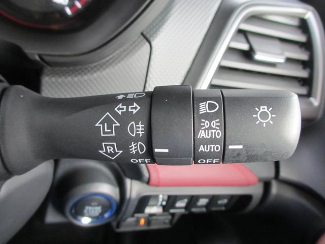 フォレスター ＳＴＩスポーツ　新世代アイサイト　ナビ　３方向カメラ　ＥＴＣ　２年間走行距離無制限部分保証付　ワンオーナ　新世代アイサイト　衝突被害＆後退時被害軽減ブレーキ　後側方警戒＆停止保持システム　ナビ　３方向カメラ　ＥＴＣ２．０　パワーリヤゲート　スマートリヤビューミラ（40枚目）