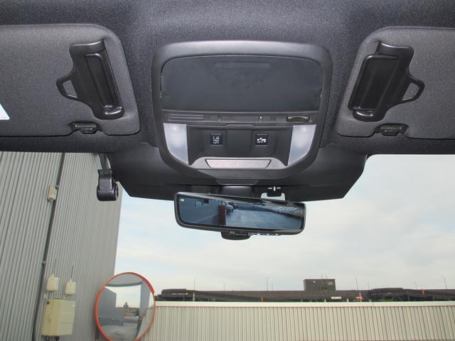 フォレスター ＳＴＩスポーツ　新世代アイサイト　ナビ　３方向カメラ　ＥＴＣ　２年間走行距離無制限部分保証付　ワンオーナ　新世代アイサイト　衝突被害＆後退時被害軽減ブレーキ　後側方警戒＆停止保持システム　ナビ　３方向カメラ　ＥＴＣ２．０　パワーリヤゲート　スマートリヤビューミラ（44枚目）